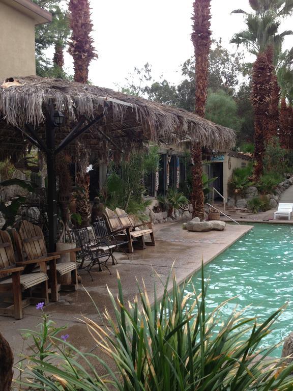 Sahara Hotel & Spa Desert Hot Springs Exterior photo